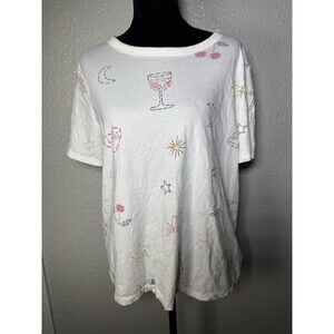Old navy womans shirt size L all over print white short sleeve